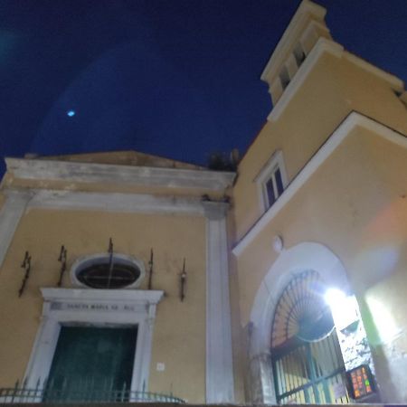 Casetta Al Vomero Napoli Bagian luar foto